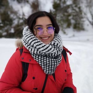 Meet your Posher, Nour